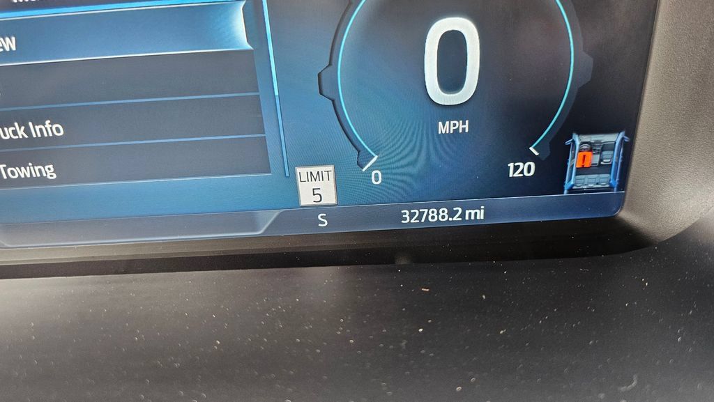 Used 2024 Ford F150 Lightning Flash AWD/4WD image 33