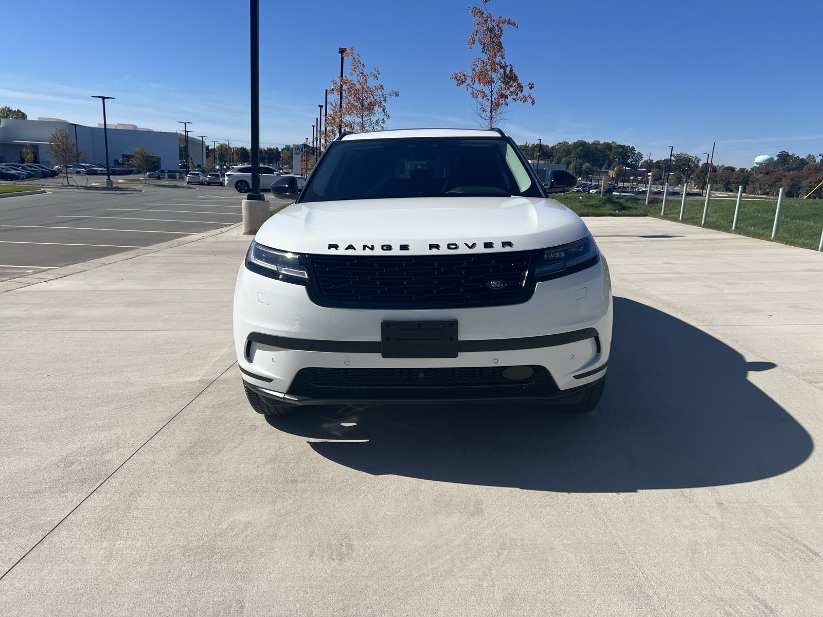 Used 2024 Land Rover Range Rover Velar S AWD/4WD image 3