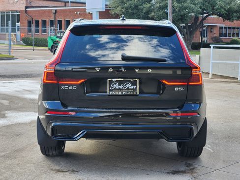 New 2026 Volvo XC60 B5 Ultra w/ Protection Package Premier image 6