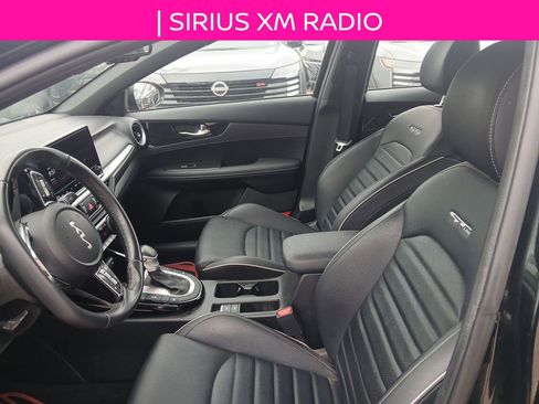 Used 2024 Kia Forte GT-Line w/ GT-Line Premium Package image 10