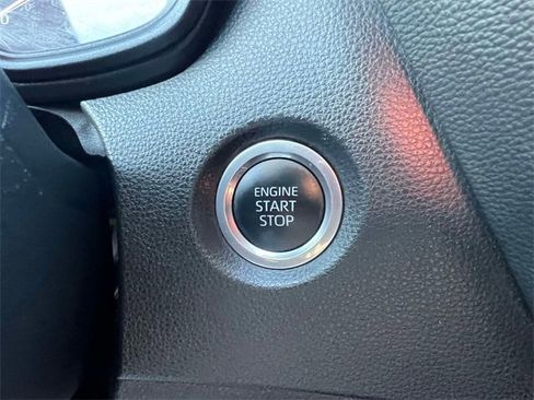 Certified 2023 Toyota Corolla SE image 28