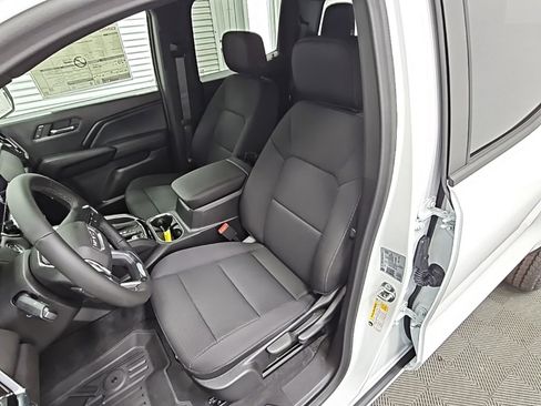 New 2026 GMC Canyon Elevation image 27