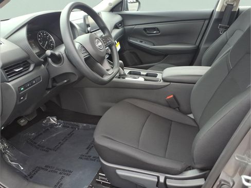 Certified 2025 Nissan Sentra S FWD image 11