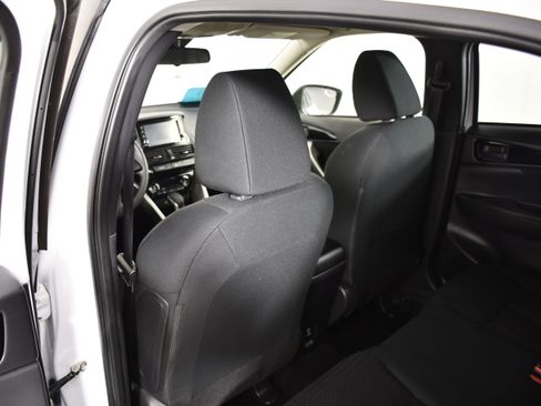 Used 2024 Mitsubishi Eclipse Cross ES AWD/4WD image 46