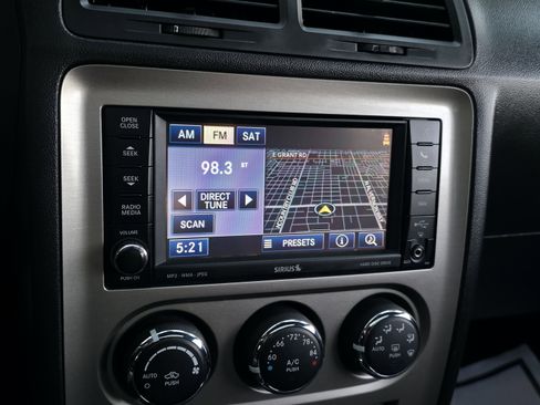 Used 2012 Dodge Challenger SRT8 w/ Premium Sound Group image 22