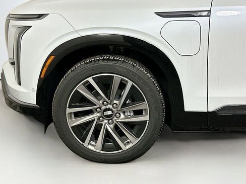 New 2026 Cadillac Vistiq Sport image 20