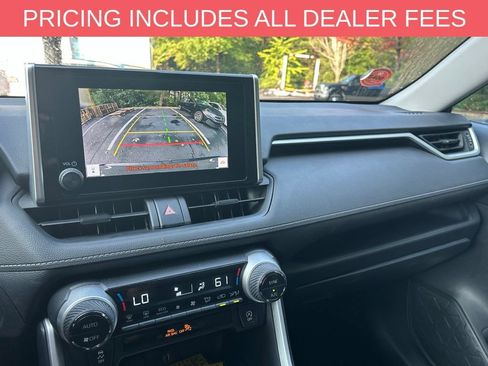 Used 2025 Toyota RAV4 XLE FWD image 12