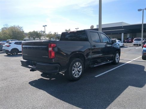 Used 2022 Chevrolet Silverado 1500 Custom image 5
