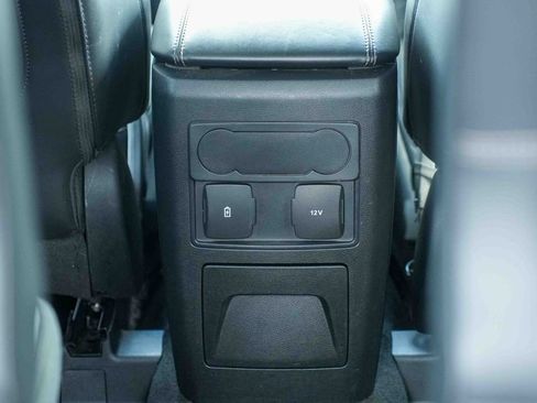 Used 2023 Ford Explorer XLT w/ Equipment Group 202A AWD/4WD image 12