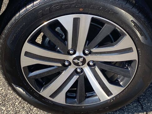 Used 2025 Mitsubishi Outlander Sport ES AWD/4WD image 22