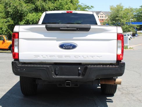Used 2018 Ford F250 XL RWD image 5