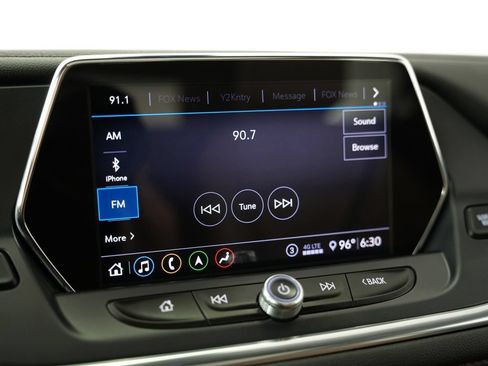 Used 2020 Chevrolet Blazer Premier w/ Driver Confidence II Package FWD image 23