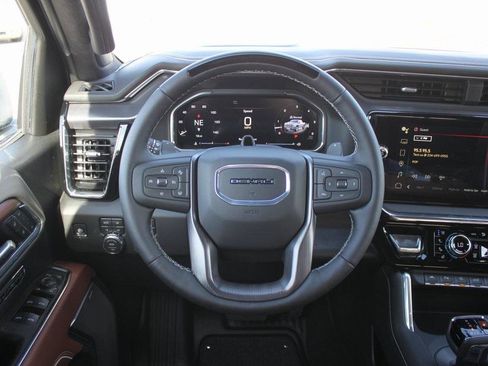 New 2026 GMC Sierra 1500 Denali Ultimate image 12