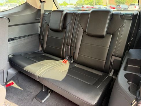 Used 2021 Volkswagen Atlas SE FWD image 23
