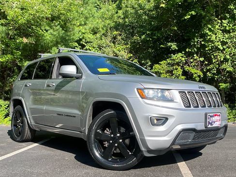 Used 2015 Jeep Grand Cherokee Altitude AWD/4WD image 1