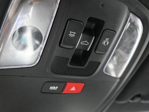 Used 2023 Kia Stinger GT2 AWD/4WD image 33