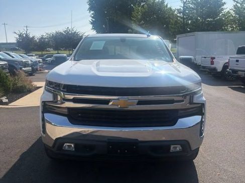 Used 2019 Chevrolet Silverado 1500 LT w/ All-Star Edition AWD/4WD image 3