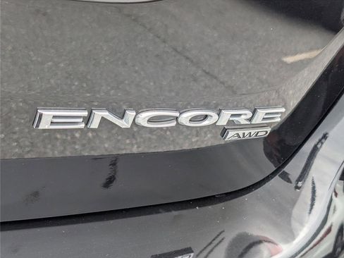 Used 2018 Buick Encore Preferred AWD/4WD image 9
