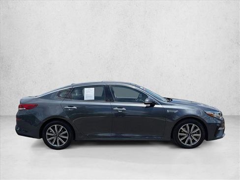 Used 2020 Kia Optima Premium image 4