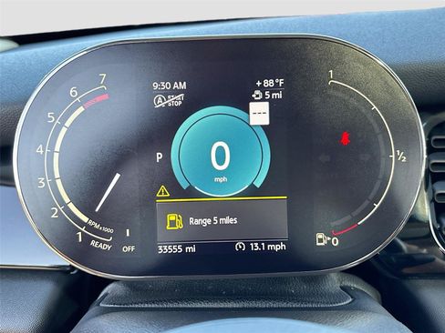 Used 2023 MINI Cooper 4-Door Hardtop FWD image 12