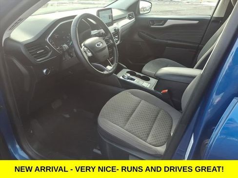 Used 2022 Ford Escape SE w/ Cold Weather Package image 14