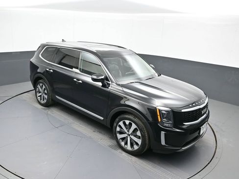 Certified 2022 Kia Telluride S image 37