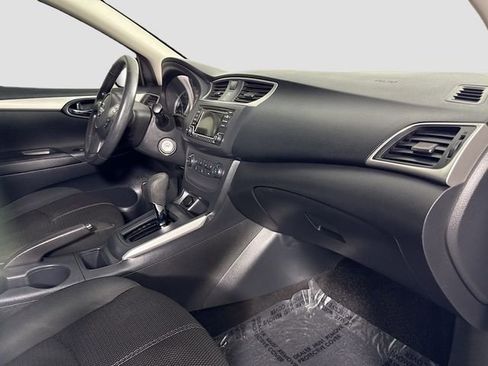 Used 2018 Nissan Sentra S w/ S Midnight Style Package image 26