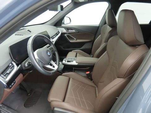 Used 2024 BMW X1 xDrive28i w/ Convenience Package image 19