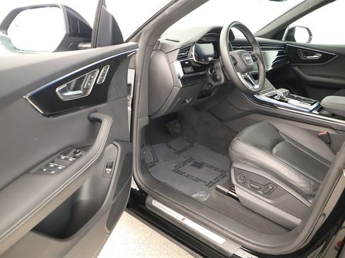 Used 2023 Audi Q8 Premium Plus w/ Premium Plus Package image 14