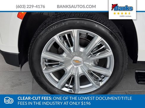Certified 2024 Chevrolet Suburban High Country w/ Premium Package AWD/4WD image 4