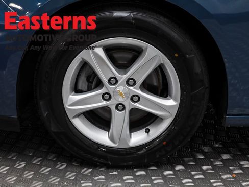 Used 2024 Chevrolet Malibu LS image 31