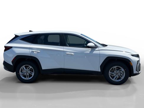 New 2026 Hyundai Tucson SE FWD image 6