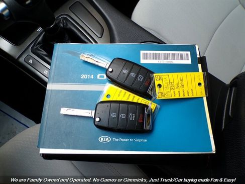 Used 2014 Kia Optima LX w/ Paint Protection Film Package image 40