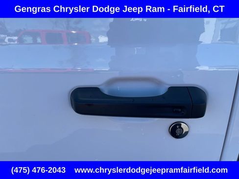 Certified 2025 Jeep Wrangler Unlimited Sahara w/ Safety Group AWD/4WD image 40