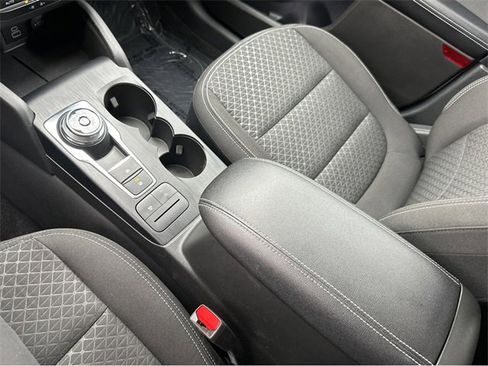 Certified 2024 Ford Escape Active image 32