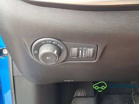 Used 2022 Jeep Compass Latitude AWD/4WD image 24