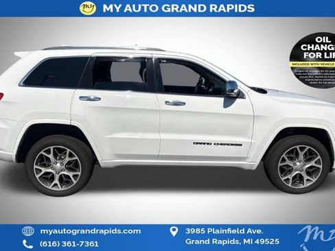 Used 2020 Jeep Grand Cherokee Overland AWD/4WD image 3