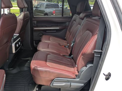 Used 2023 Ford Expedition Max Limited RWD image 11