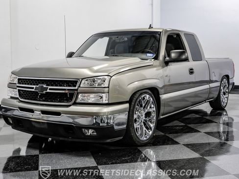 Used 2006 Chevrolet Silverado 1500 LT w/ Onstar Plus Package image 18