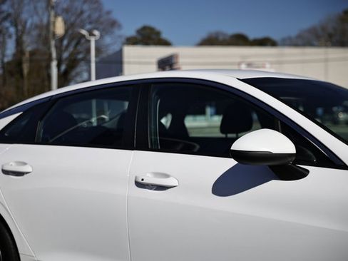 Used 2024 Kia K5 LXS image 11