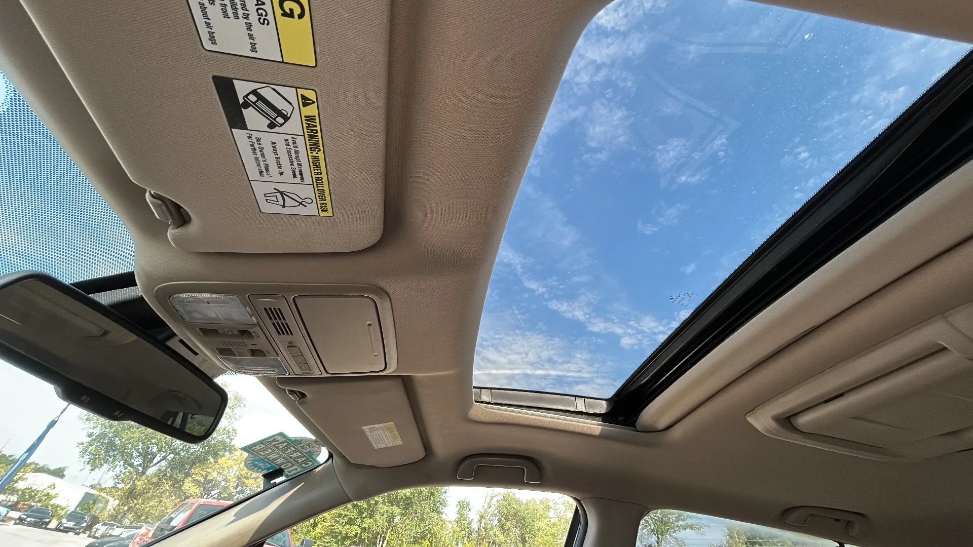 Used 2016 Honda Pilot Touring image 9