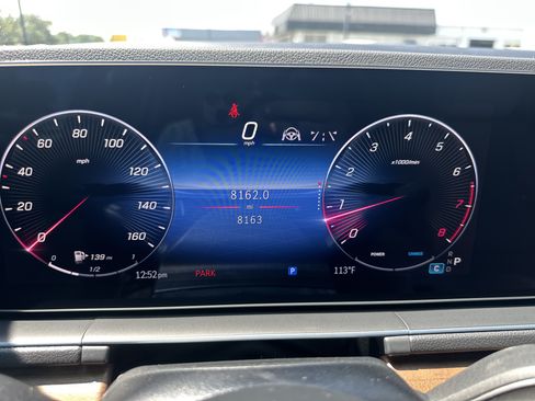 Used 2025 Mercedes-Benz GLE 450 4MATIC image 16