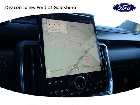 Used 2025 GMC Acadia Elevation image 27