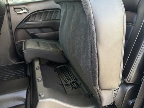 Used 2022 GMC Canyon Denali AWD/4WD image 24