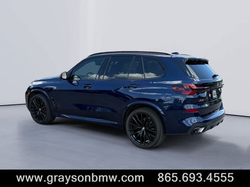 Used 2025 BMW X5 xDrive40i w/ M Sport Package AWD/4WD image 5