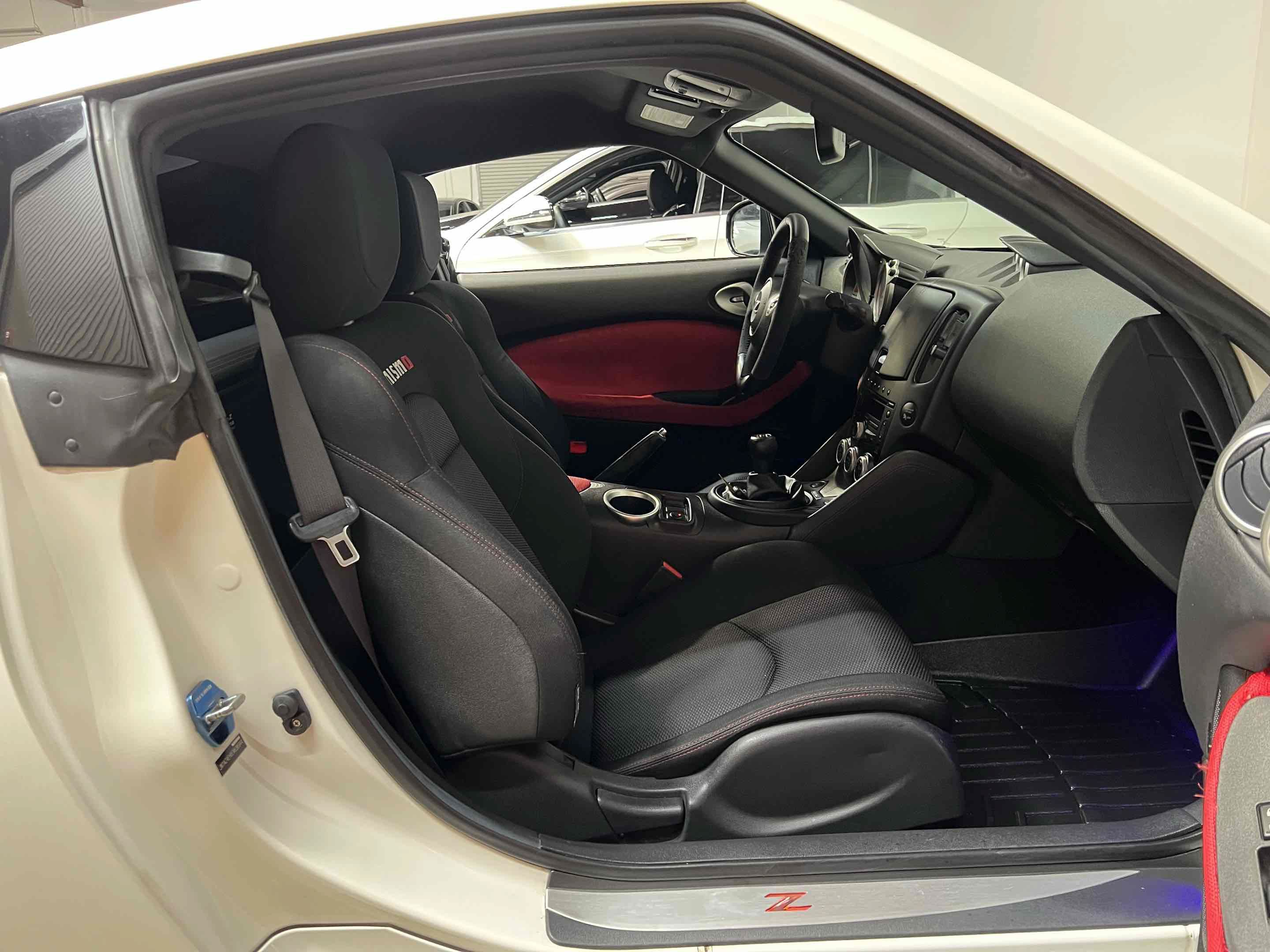 Used 2014 Nissan 370Z NISMO w/ Bose Package RWD image 79