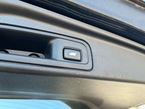 Used 2018 Honda Pilot EX-L image 8