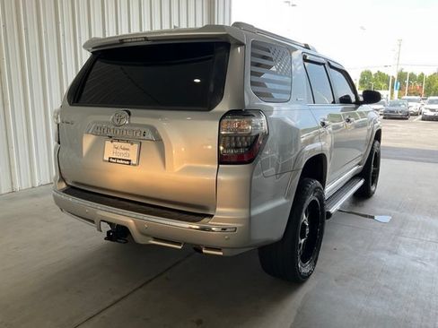 Used 2016 Toyota 4Runner Limited AWD/4WD image 21