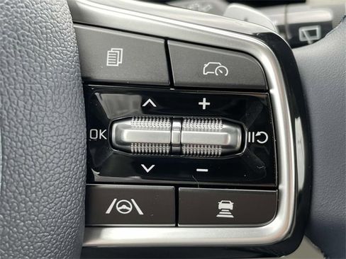 New 2026 Kia Carnival EX image 30