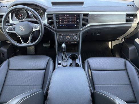 Used 2021 Volkswagen Atlas SE AWD/4WD image 3